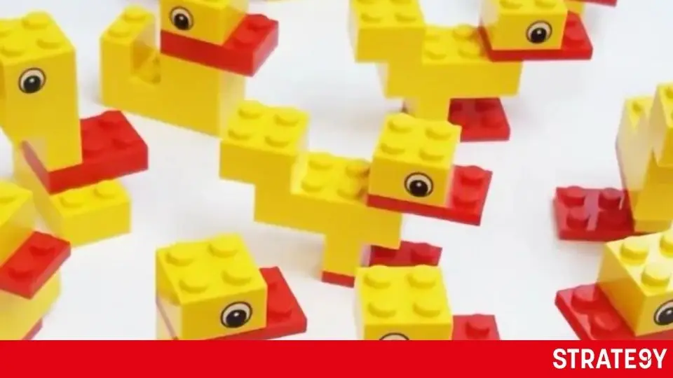 STRATE9Y academy 1 lego duck challenge